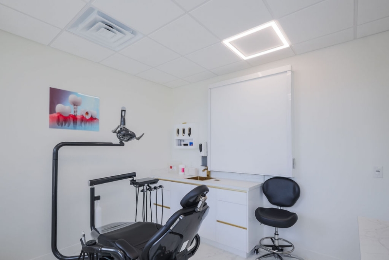 Clear Construction - Dental office interior - Luxury dental office construction